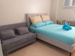 Sunvida Tower- Across SM City Cebu - Studio Type Condo with WIFI